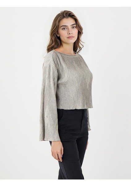 Bej Rahat Kesim Kayık Yaka Yumuşak Dokulu Örme Bluz fırsatları