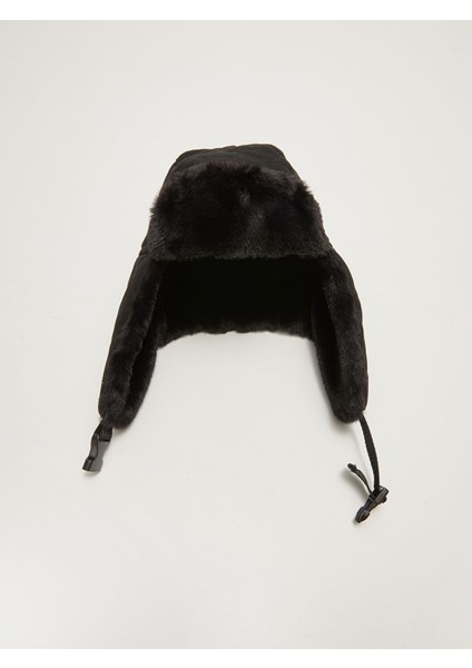 Yeni Sezon Kapitone Pelüş Detaylı Kadın Kar Şapkası modelleri