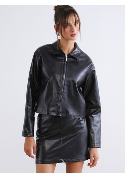Yeni Sezon Gömlek Yaka Kadın Deri Görünümlü Ceket