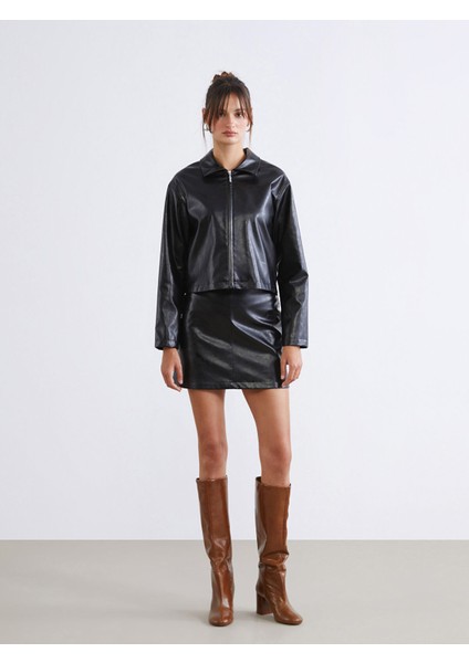 Yeni Sezon Gömlek Yaka Kadın Deri Görünümlü Ceket fiyatları