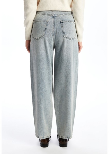 Yeni Sezon Balloon Fit Kadın Jean Pantolon indirimleri