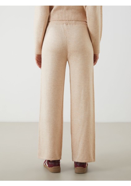 Yeni Sezon Beli Lastikli Kadın Triko Pantolon fırsatları