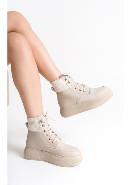 Kadın Platform Kalın Taban Bağcıklı Triko Detaylı Günlük Bot & Bootie modelleri