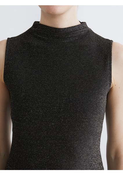 Yeni Sezon Dik Yaka Parlak Görünümlü Bluz modelleri