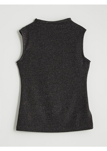 Yeni Sezon Dik Yaka Parlak Görünümlü Bluz indirimleri