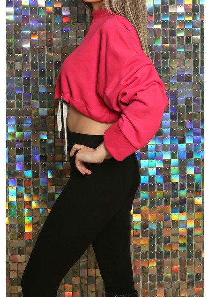 Kadın Baskılı Kuş Gözü Detaylı Kalın Şık Modern Crop Sweatshirt fiyatları