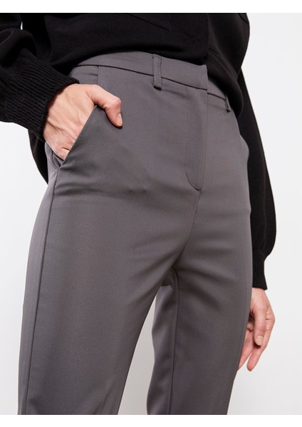 Yeni Sezon Kadın Dar Fit Düz Pantolon fırsatları