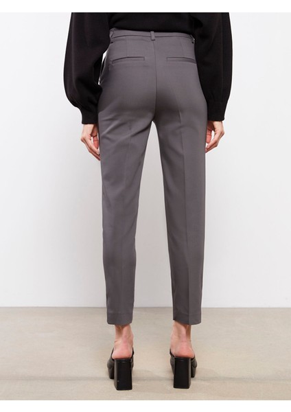 Yeni Sezon Kadın Dar Fit Düz Pantolon indirimleri