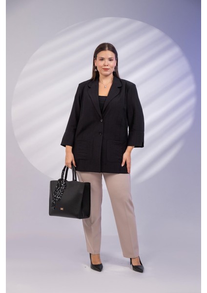Kadın Büyük Beden Cepli Siyah Ceket