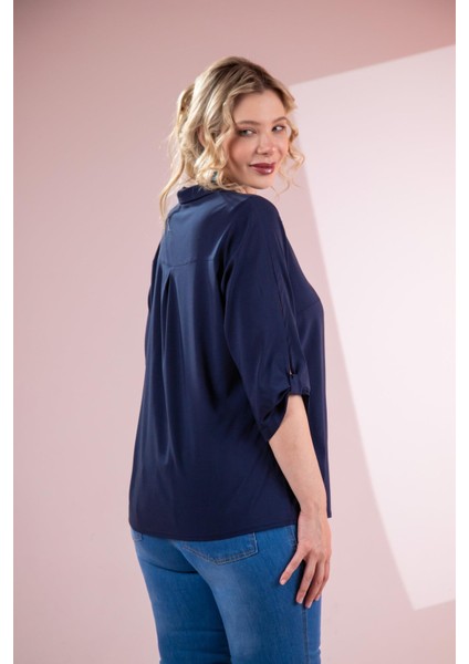 Kadın Büyük Beden Kol Yırtmaç Detaylı Lacivert Bluz fırsatları