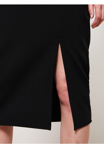 Yeni Sezon Kadın Beli Fermuarlı Düz Etek modelleri