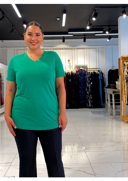 Kadın Büyük Beden V Yaka Basic Yeşil Bluz modelleri