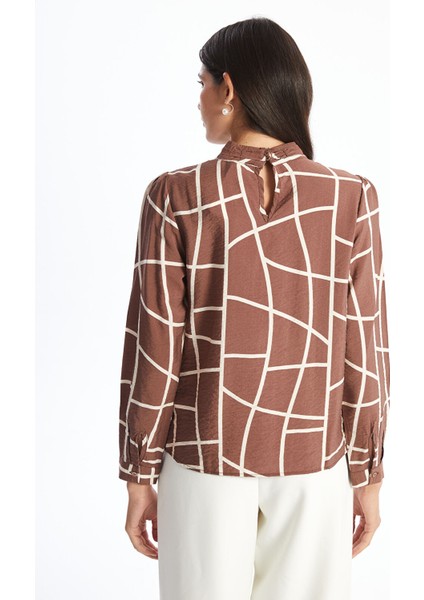 Yeni Sezon Dik Yaka Desenli Oversize Kadın Bluz fırsatları