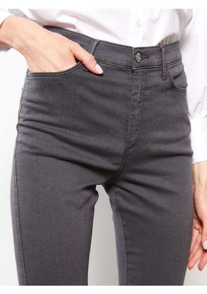Yeni Sezon Slim Fit Düz Cep Detaylı Kadın Jean Pantolon modelleri