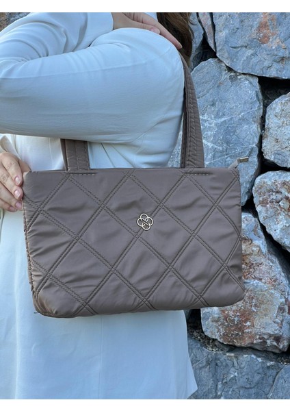 Laura Model Kadın El ve Omuz Çantası fırsatları