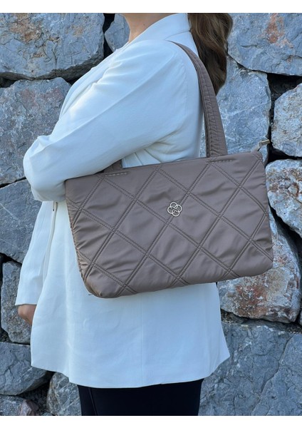 Laura Model Kadın El ve Omuz Çantası