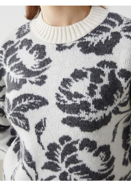 Yeni Sezon Bisiklet Yaka Çiçekli Kadın Triko Kazak modelleri