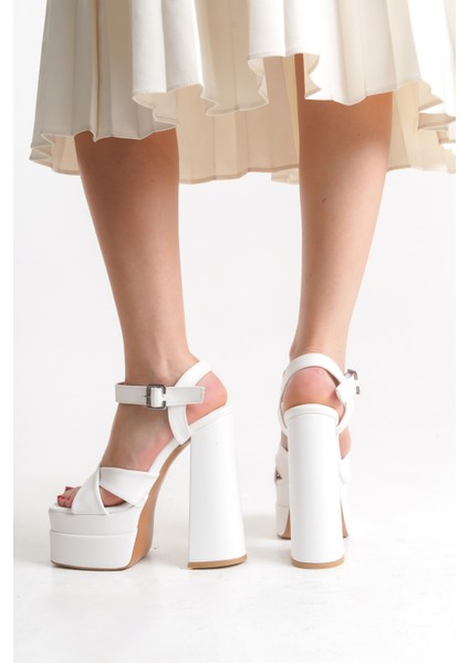 Çapraz Şeritli Tokalı Kalın Yüksek Platform Kadın Düğün Topuklu Beyaz Abiye Ayakkabı fırsatları