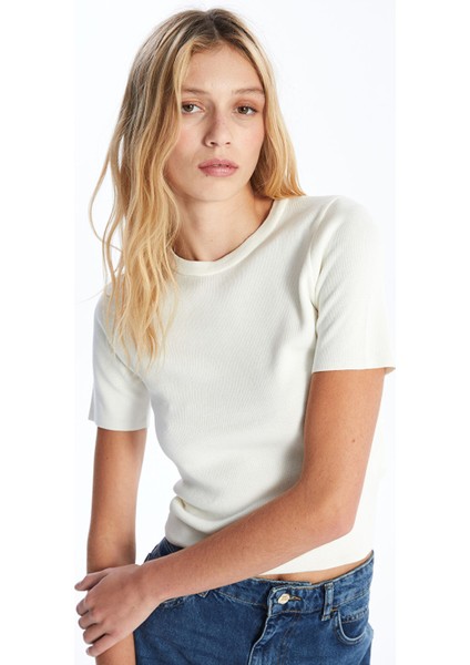 Yeni Sezon Bisiklet Yaka Düz Kısa Kollu Kadın Triko Kazak