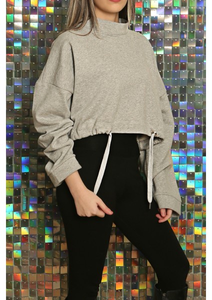 Kadın Baskılı Kuş Gözü Detaylı Kalın Şık Modern Crop Sweatshirt fiyatları