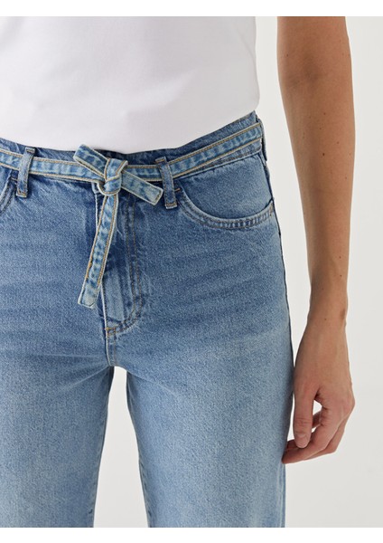 Yeni Sezon Beli Kemerli Straight Fit Kadın Jean Pantolon fırsatları