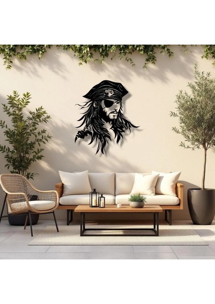 Korsan Figürlü Metal Duvar Dekoru – Macera ve Özgürlüğün Sembolü