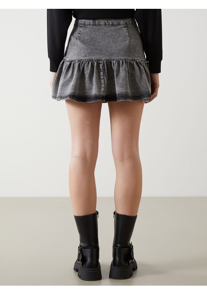 Yeni Sezon Standart Fit Kadın Jean Etek fırsatları