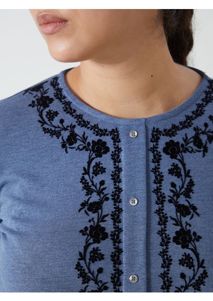 Yeni Sezon Bisiklet Yaka Çiçekli Kadın Bluz modelleri