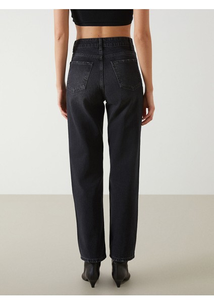 Yeni Sezon Straight Fit Kadın Jean Pantolon indirimleri