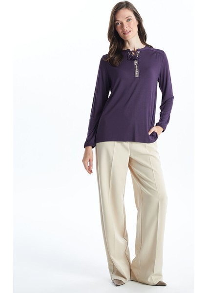 Yeni Sezon Bağlamalı Yaka Nakışlı Kadın Bluz fiyatları