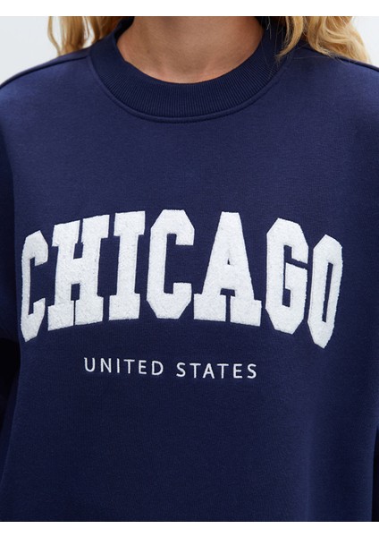 Yeni Sezon Bisiklet Yaka Baskılı Oversize Kadın Kalın Sweatshirt modelleri