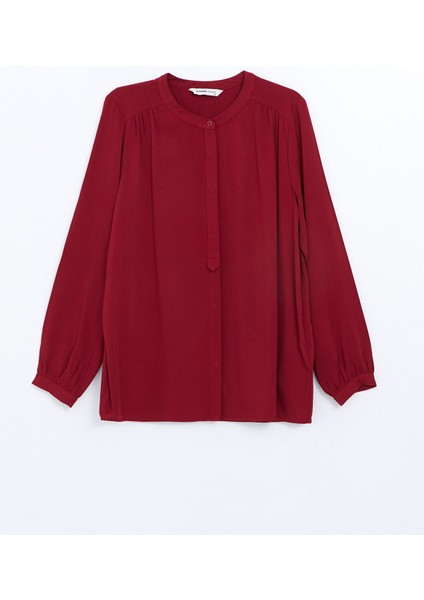 Yeni Sezon Hakim Yaka Kadın Bluz fırsatları