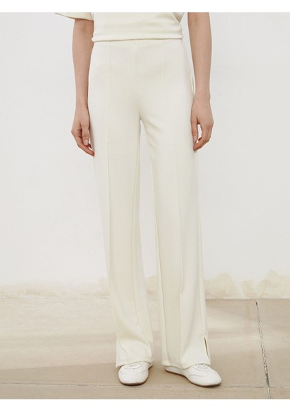 Yeni Sezon Dar Fit Modal Karışımlı Kadın Pileli Pantolon fiyatları