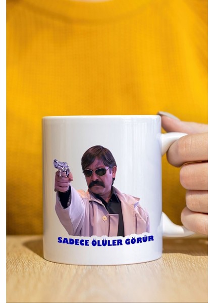 Beyaz Kupa Pala Ölüler Görür