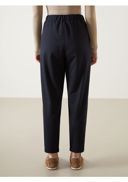 Yeni Sezon Beli Lastikli Kadın Pantolon fırsatları