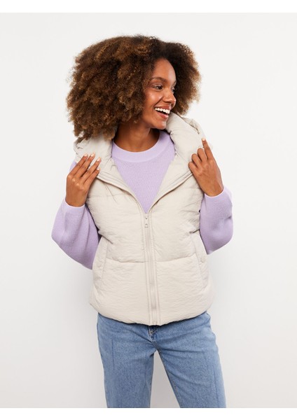 Yeni Sezon Kadın Kapüşonlu Düz Şişme Yelek fiyatları