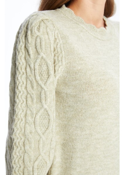 Yeni Sezon Bisiklet Yaka Kendinden Desenli Kadın Triko Kazak modelleri