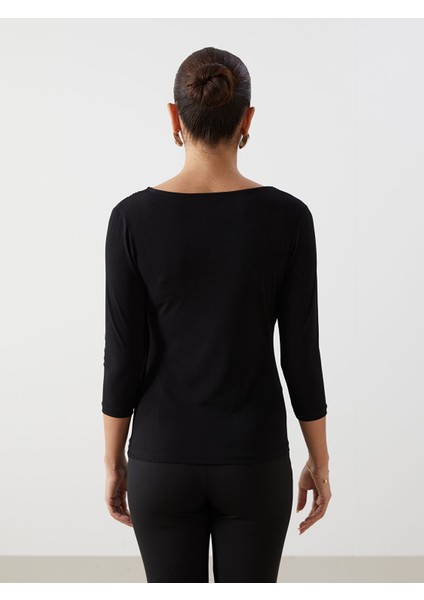 Yeni Sezon Dökümlü Yaka Kadın Bluz fırsatları