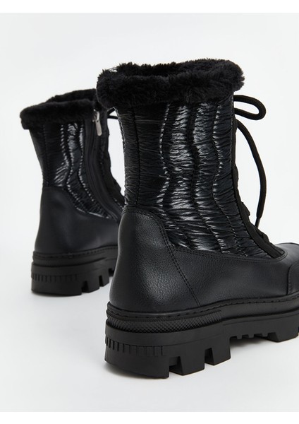 Yeni Sezon Bağcık ve Fermuarlı Kadın Kar Botu indirimleri