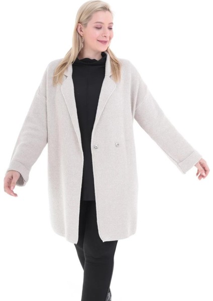 Kadın Büyük Beden Düğme Kapama Triko Kısa Bej Ceket