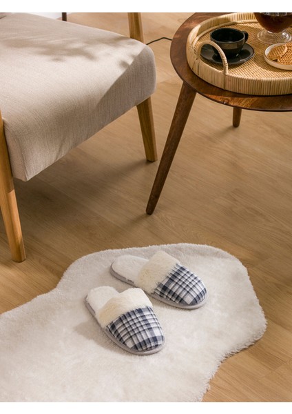 Yeni Sezon Pelüş Kadın Ev Terliği