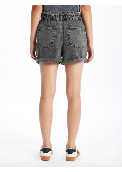 Yeni Sezon Kadın Beli Lastikli Düz Jean Şort fırsatları