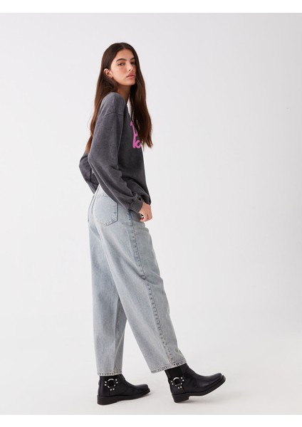 Yeni Sezon Straight Fit Kadın Jean Pantolon fiyatları