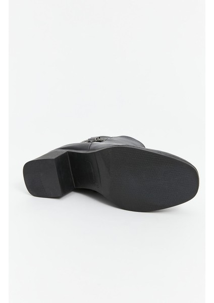 Yeni Sezon Deri Görünümlü Kadın Topuklu Bot fırsatları