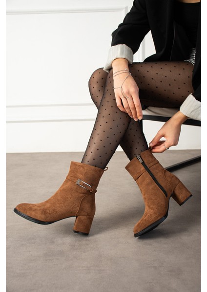 Kadın Taba Süet Lucy Model Yandan Fermuarlı Sivri Burun Kısa Topuklu Bot fırsatları