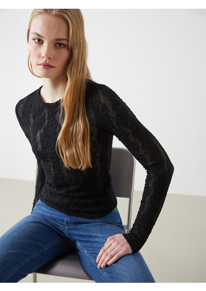 Yeni Sezon Bisiklet Yaka Dokulu Kadın Bluz