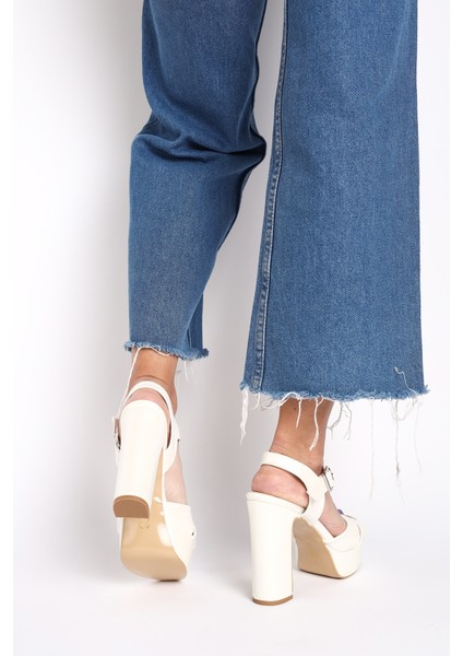 Parlak Çapraz Şeritli Tokalı Kalın Yüksek Platform Kadın Düğün Topuklu Abiye Ayakkabı fırsatları