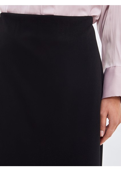 Yeni Sezon Dar Fit Düz Krep Kadın Etek modelleri