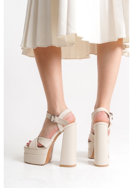 Çapraz Şeritli Tokalı Kalın Yüksek Platform Kadın Düğün Topuklu Krem Abiye Ayakkabı fırsatları