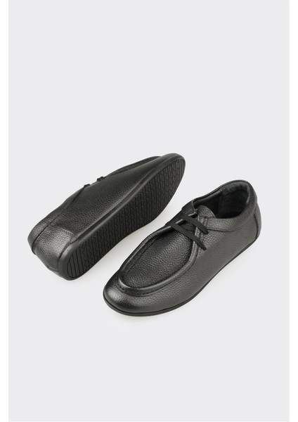 Siyah Deri Kadın Günlük Ayakkabı modelleri